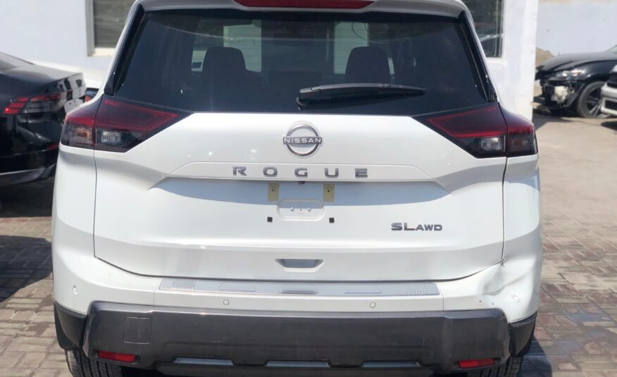 NISSAN ROGUE SL