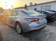 TOYOTA CAMRY XLE